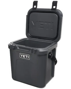 Yeti Roadie 24 Cooler 9 Yeti Roadie 24 Cooler -Boot Barn 2000327755 022 P4