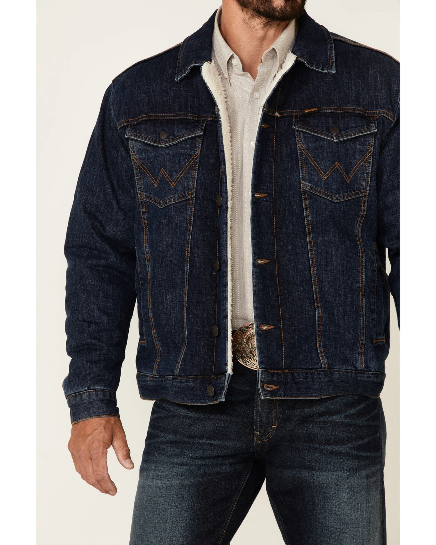 Wrangler Retro Men's Frontier Medium Wash Sherpa Lined Button Down Denim Jacket 6 Wrangler Retro Men's Frontier Medium Wash Sherpa Lined Button Down Denim Jacket - Image 4
